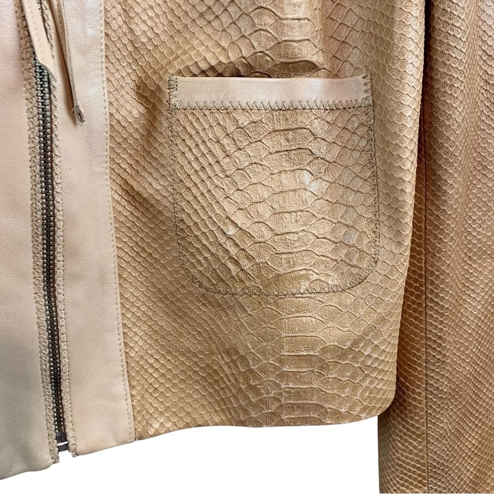Illia Genuine Leather Animal Snakeskin Textured Zip Moto Jacket Beige Tan Size 8 - Picture 4 of 8